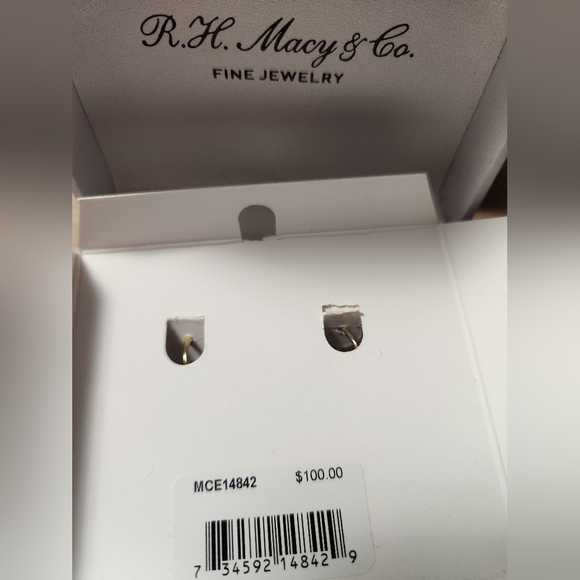 MACY'S, GENUINE GREEN QUARTZ EARRINGS, STONE OF EMOTION, MACY'S FINEST - Picture 5 of 6